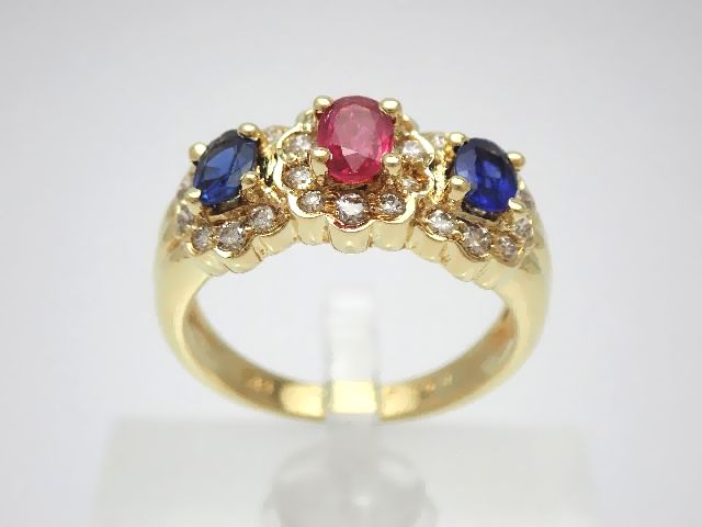【新品仕上げ済】K18　マルチリング／イエローゴールド／サファイア0.62ct／ルビー0.44ct／ダイヤモンド0.39ct／#13／5.9g 【質屋出店】【送料無料】【中古】