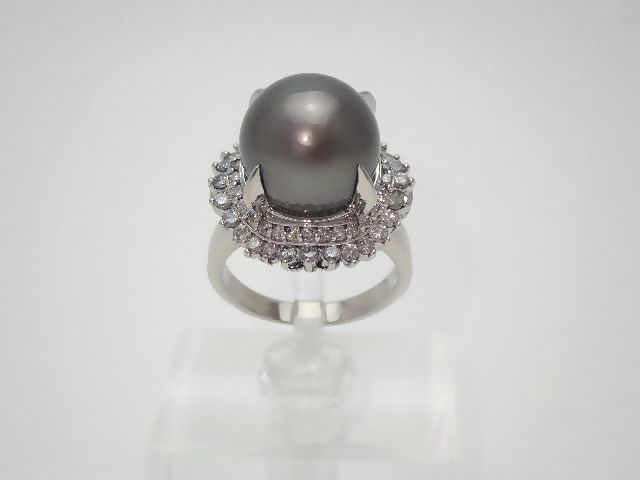 Pt900　ブラックパールリング／黒蝶貝／ブラックパールφ12.9／ダイヤモンド1.01ct／#13／15.4g／Black pearl ring【質屋出店】【送料無料】【黒蝶珍珠】｜みよし質屋