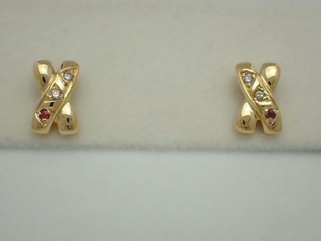 【新品仕上げ済】K18 ダイヤモンドピアス/ダイヤモンド0.03ct×2/ルビー/ジュエリーマキ/3.2g【質屋出店】【送料無料】【中古】|みよし質屋