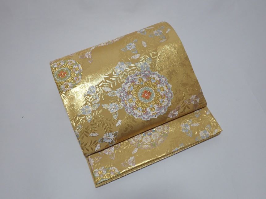 正絹袋帯／金地に宝相華文 【質屋出店】