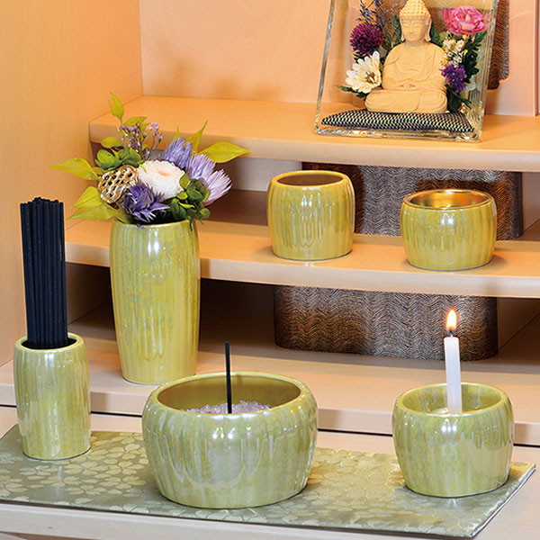 鳳華6点セット　美濃焼 ライムイエロー 仏具セット 具足 仏具のセット ほうか 具足 花立 灯立 香炉 茶湯器 仏器 線香差し の６点セット 送料無料 華瓶 【20260409】
