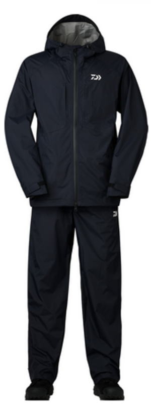 【お買い得!!】【ダイワ】RAINMAX&reg;コンパクトレインスーツDR-3324カラー：ブラックサイズ：2XL【4550133413773】｜水谷つり具　支店