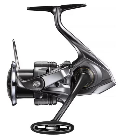 【シマノ】24 ツイン力強さ C3000XG【4969363046826】【貨物輸送無料：北海道・沖縄は500円もらい受けるいたします※極点との同梱不可】