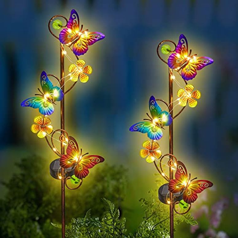 LEDソーラーライト ソーラーパワー ガーデンライト Newinhome Solar Garden Lights Butterfly Garden Decor Outdoor Waterproof Metal Butterfly Decorative Solar Stake Lights for Yard,Lawn,Patio,Walkway,2 Pack 【並行輸入品】