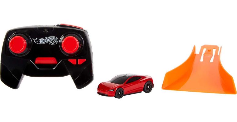 遠隔操作 鉄道車両 差し上げ物 RC 手あそび 車 Hot Wheels Toy Car RC Tesla Roadster インチ 1:64 Scale, Remote-Control Vehicle with Controller \u0026 USB Cable, Works On \u0026 Off Track 【並行輸入品】