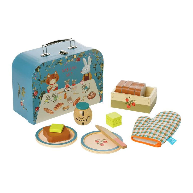 キッチン おままごと 台所 Manhattan Toy Forest Tales 17-Piece Pretend Bread Baking and Serving Set for Two with Carrying Case 【並行輸入品】