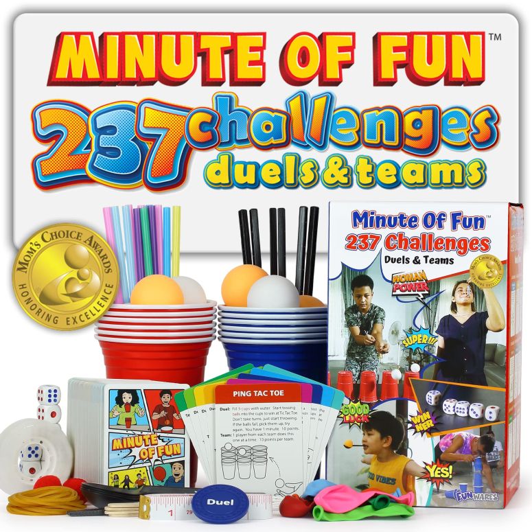 力くらべ 寄り合い 楽しめる Funwares Minute of Fun Game - Minute to Win It Games for Kids, Adults, Teens, Families, Game Night, Gift for Home, Birthdays, or Travel. 2-12 Players! Original - 237 Challenges 【並行輸入品】 ファミリートイ・ゲーム-チェス-おもちゃ