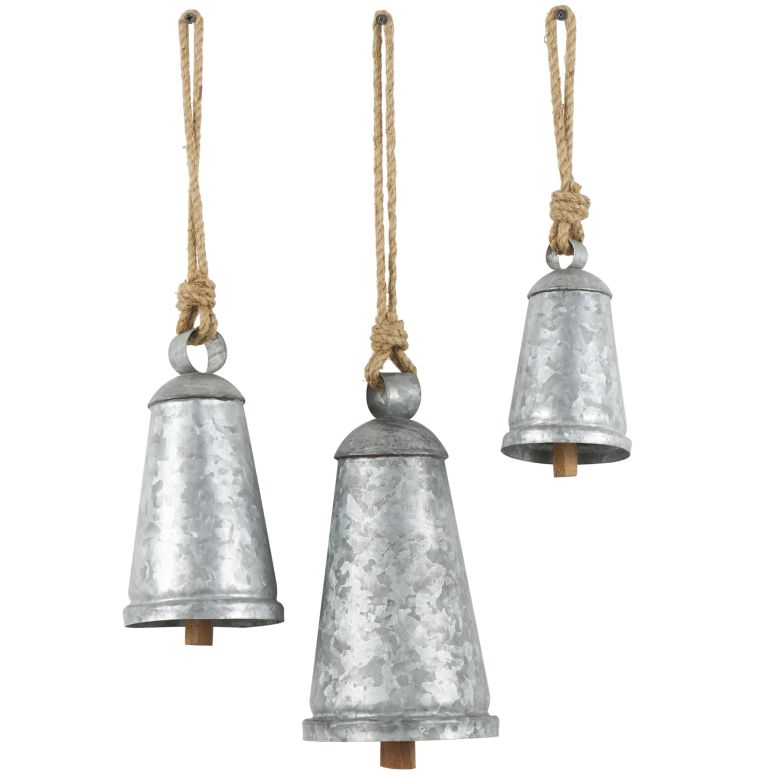 装飾 置物 雑貨 海外 Deco 79 Gray Metal Tibetan Inspired Decorative Cow Bells with Jute Hanging Rope, Set of 3 12\