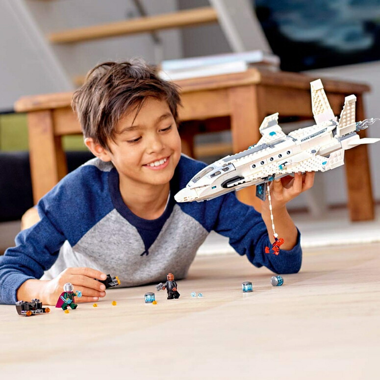 lego spider man stark jet and the drone attack