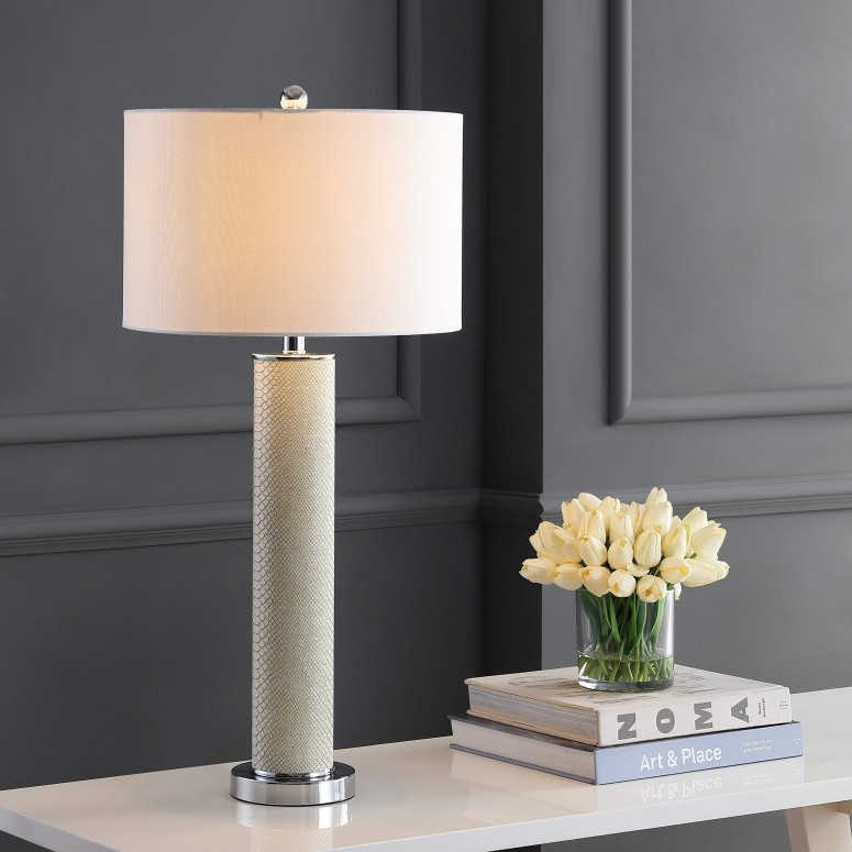 サファヴィヤ safavieh 時刻表照明ランプ サファビヤ サファヴィア Safavieh Lighting Collection Ollie Cream Faux Snakeskin 31.5-inch Table Lamp (Set of 2) 【並行輸入品】