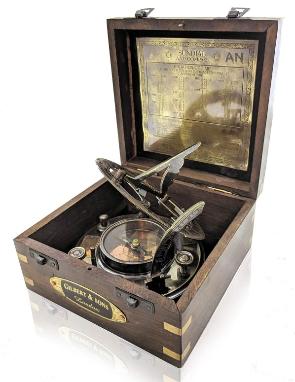 金管楽器製 日晷儀 羅針儀 真ちゅう サンダイアル Ahad Nautical Brass Sundial Compass with Brown Wooden case | Top Grade 5\u0027\u0027 inch Perfectly Celebrated Gilbert \u0026 Sons Vintage Gift Item | Engraved Brass Sundial with Embossed Needle 【並行輸入品】