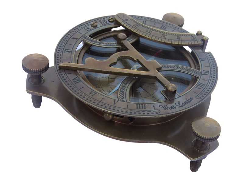 金管楽器製 日晷儀 羅針儀 真ちゅう サンダイアル Brass Sundial Compass 5\" Nautical Decor 【並行輸入品】"