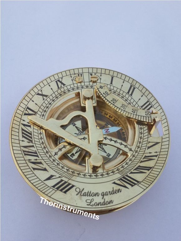 金管楽器製 日晷儀 羅針儀 真ちゅう サンダイアル THORINSTRUMENTS (with device) Solid Brass Sundial and Compass Polished Brass Sundial Compass 【並行輸入品】