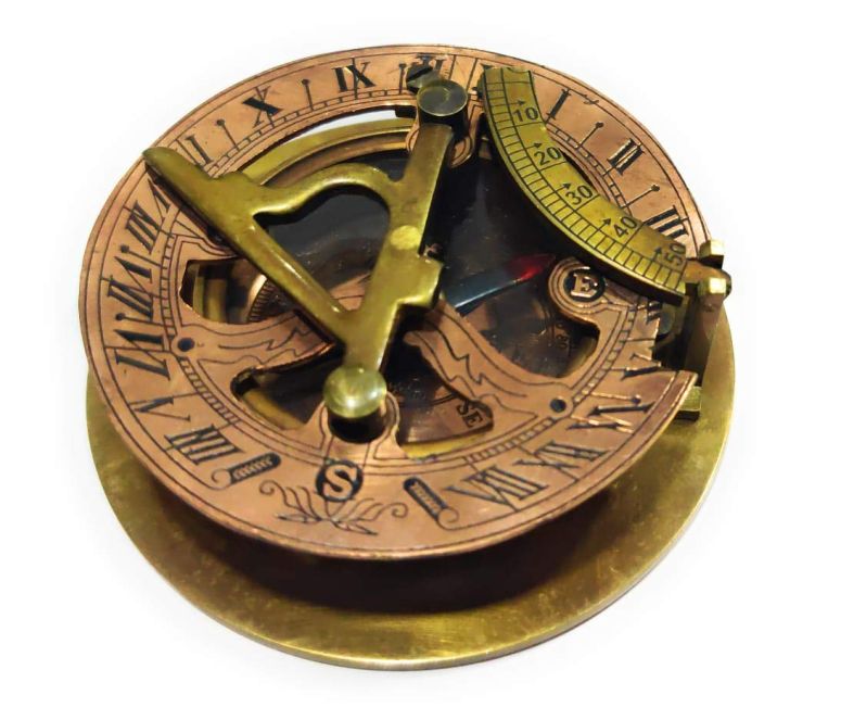金管楽器製 日晷儀 羅針儀 真ちゅう サンダイアル NauticalMart Brass Sundial Compass - Pocket Compass -Brass Antiques West London 【並行輸入品】