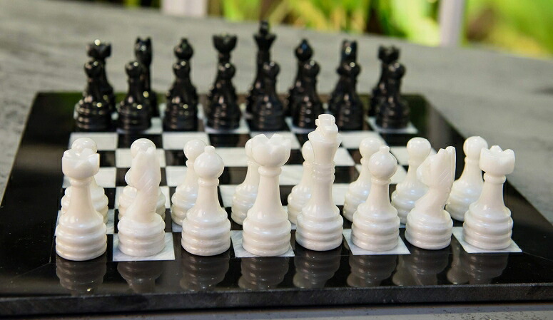 チェスセット Radicaln Handmade Black and White Full Marble Chess Board Game Set - Staunton Marble Tournament Two Players Full Chess Game Table Set 【並行輸入品】|MJ-MARKET