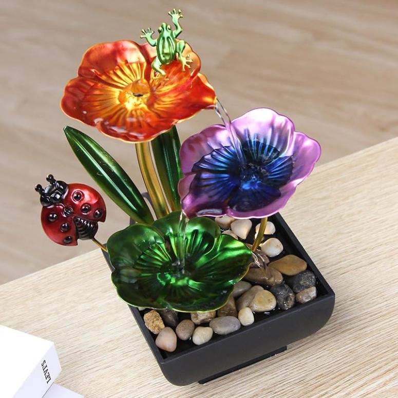 卓上 噴水 滝のオブジェ テーブルトップファウンテン インテリア噴水 TiCin USB-Powered 3 Tier Tabletop Fountain, Metal Pedals with Insects, Natural River Rocks, and Reflective Lighting! for Home and Office Decor, Housewarming Sculpture