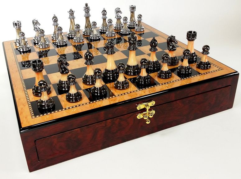 チェスセット Staunton Chrome & Black Chrome Chess Men Set W 17" Gloss Walnut & Birdseye Maple Color Storage Board 【並行輸入品】｜MJ-MARKET