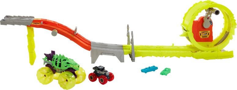 ホットウィール モンスタートラック Hot Wheels Monster Trucks Track Set & 2 Toy Trucks: Oversized Skelesaurus & 1:64 Scale Bone Shaker, Race & Chase Challenge with 2 Crushed Cars 【並行輸入品】