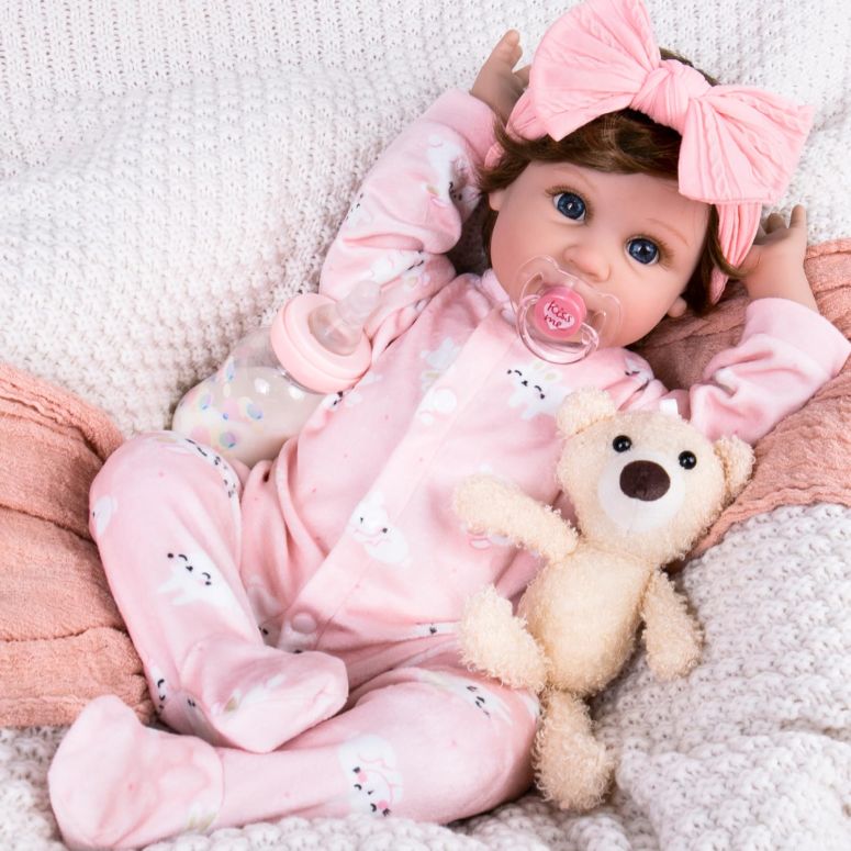 臨床教育 リアル ベビードール 新生児人形 Aori Reborn Baby Dolls Lifelike - 22 Inch Realistic Newborn Girl Doll That Look Real - Great Gift for Grandama and Kids 3+ 【並行輸入品】