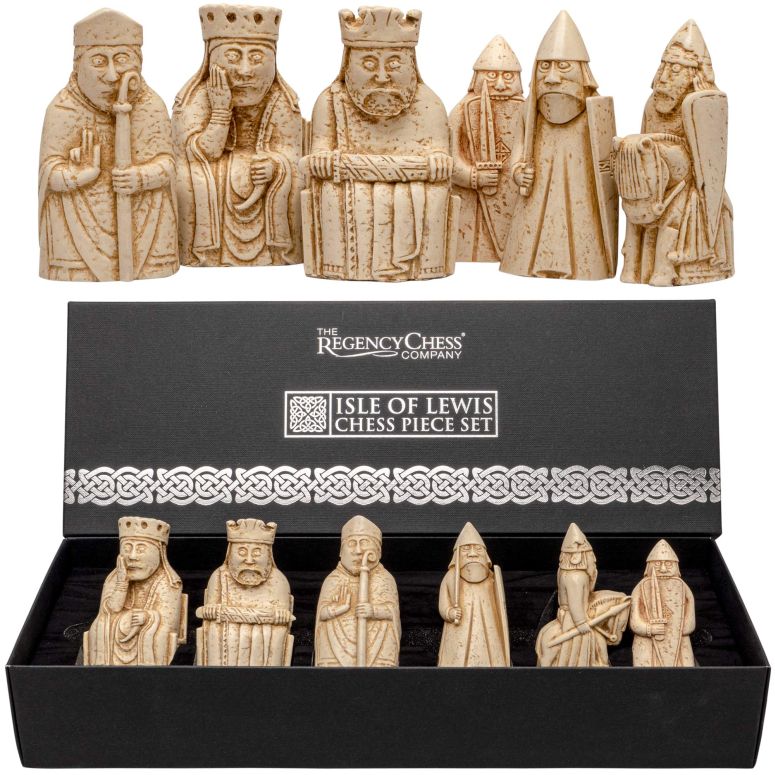 チェスセット The Regency Chess Lewis Chess Piece Gift Set (This is NOT a Chess Set) 【並行輸入品】