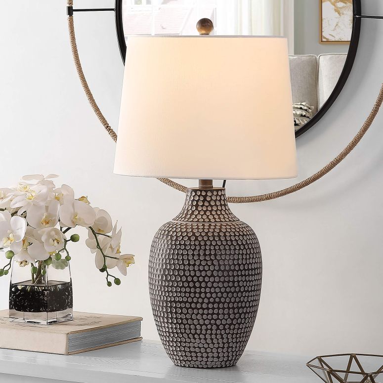 サファヴィヤ safavieh テーブルランプ サファビヤ サファヴィア SAFAVIEH Lighting Collection Resler Modern Brown Dot 25-inch Bedroom Living Room Home Office Desk Nightstand Table Lamp (LED Bulb Included) 【並行輸入品】