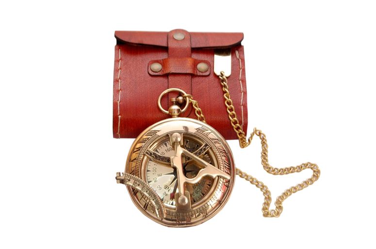 日時計 Vintage Brass Sundial Compass with Leather Case - Antique Brass & Copper Sun Clock for Camping, Hiking, Touring - Engraved Gift for Him - Nautical Ship Replica Watch - Sundial Clock in Box 【並行輸入品】