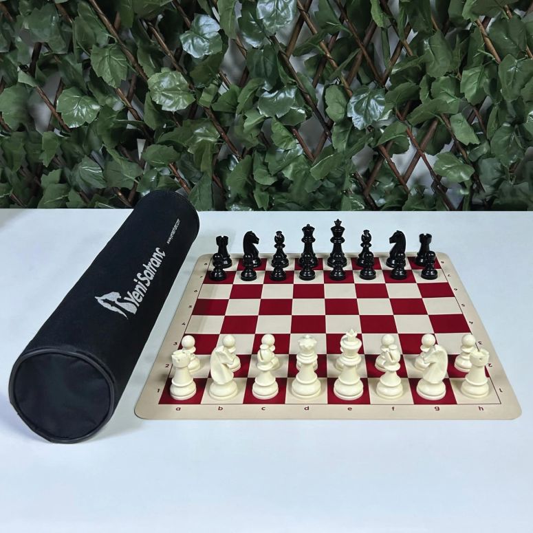 チェスセット Versatile Portable Foldable Chess Set, Travel-Friendly Design for On-The-Go Play, 18x18', Lightweight & Non-Slip Portable Travel Chess Board with Chess Pieces, with Chess Piece Keychain Gift 【並行輸入品】