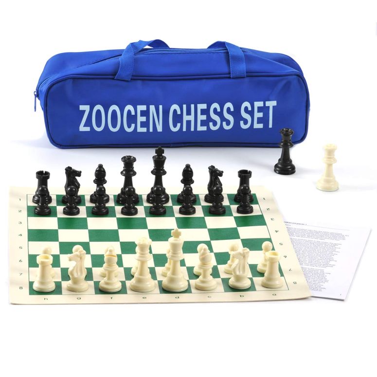 チェス仕かける ZOOCEN Chess Set - Plastic Chess Pieces and Green Roll-Up Vinyl Chess Board Foldable Chess Game (with Extra Queen) 【並行輸入品】 チェス-ファミリートイ・ゲーム