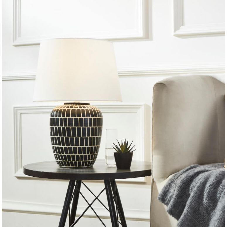 サファヴィヤ safavieh テーブルランプ サファビヤ サファヴィア SAFAVIEH Lighting Collection Aela Black 22-inch Etched Mosaic Ceramic Table Lamp (LED Bulb Included) 【並行輸入品】