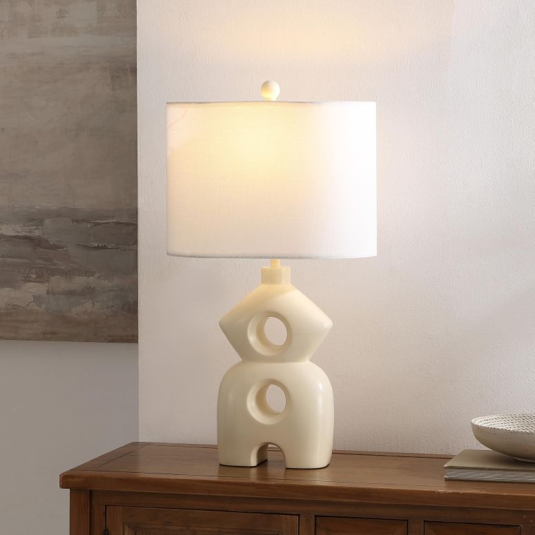 サファヴィヤ safavieh テーブルランプ サファビヤ サファヴィア SAFAVIEH Lighting Collection Era Cream Resin 25-inch Table Lamp for Bedroom, Living Room, Home Office, Desk, Nightstand (LED Bulb Included) 【並行輸入品】