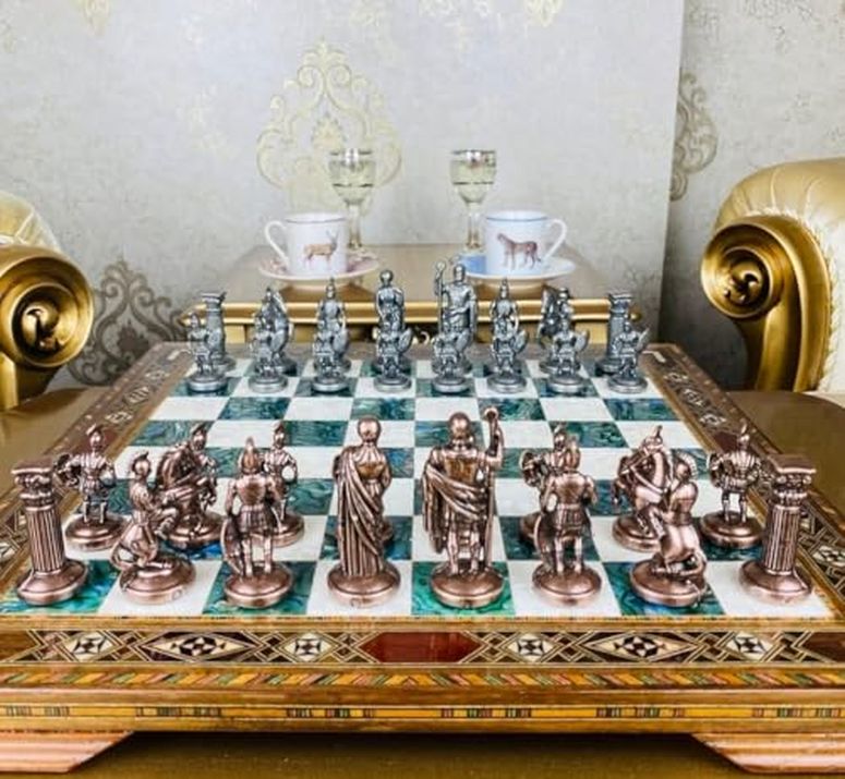 チェスセット Antique Chess Set- Handmade Roman Empire Themed Customizable Solid Wooden Chess Board - Unique Gift for, Dad, Husband 【並行輸入品】