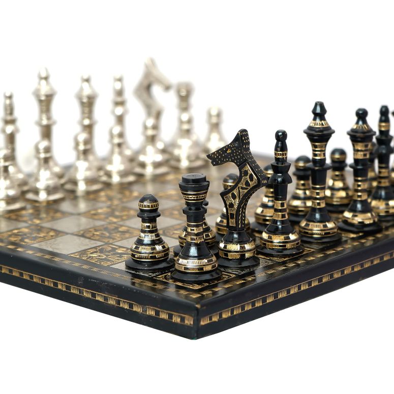 チェスセット Collectible Premium Luxury Heavy Large Solid Metal Brass Chess Pieces Chess Board Game with Box Chess Set for Adults, Kids Gift idea Chessmen 【並行輸入品】