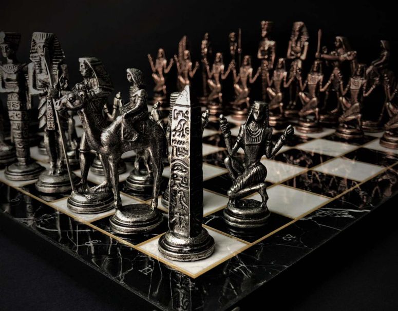 チェスセット Antique Chess Set Cleopatra Pharaoh Chessmen 100% Handmade Marble Wooden Chess Board - Gift for Dad, Husband 【並行輸入品】