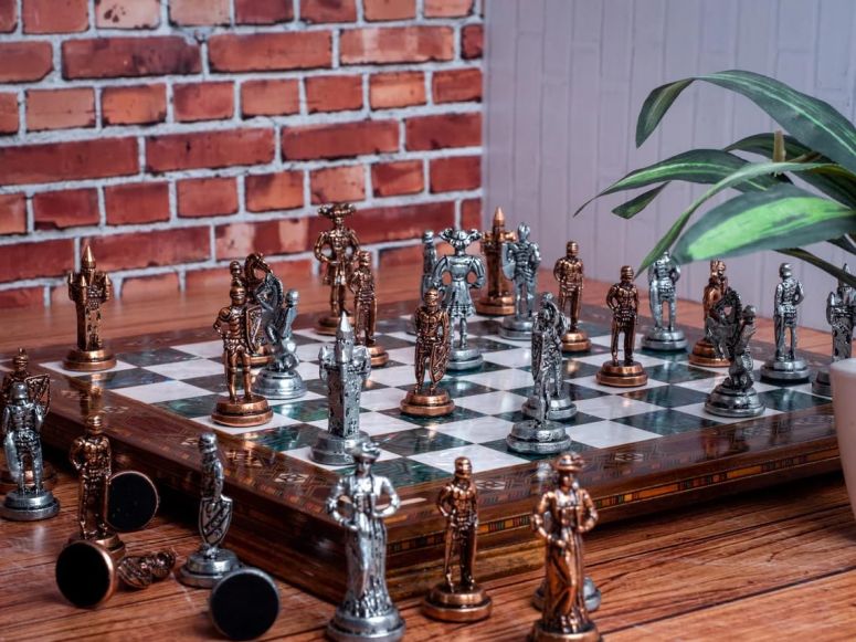 チェスセット Chess Set Antique Mexico Chess Figures Hand-Made Bronze Chess Figures Solid Inlaid Wooden Chess Board Decorative Gift Idea for Dad, Husband, Anyone for Birthday, Anniversary 【並行輸入品】