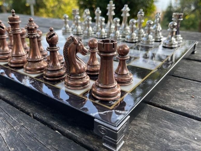 チェスセット Luxury Chess Set Hand Carved Weighted Bronze Chess Pieces Handmade Wooden Chess Board Gift Idea for Son, Husband, Dad and Anyone for Birthday, Anniversary 【並行輸入品】