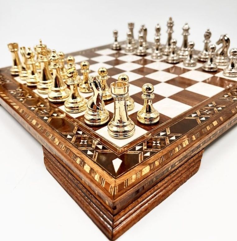 チェスセット Luxury Chess Set for Adult Metal Staunton Chess Figures Handmade Brass Chess Pieces Solid Inlaid Wooden Chess Board Gift Idea for Dad, Husband, Anyone for Anniversary (Medium) 【並行輸入品】|MJ-MARKET