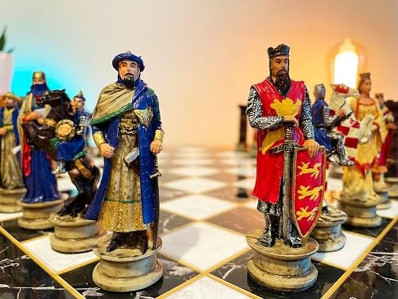 チェス仕かける Medieval Crusaders Chess Set ? 14.5\