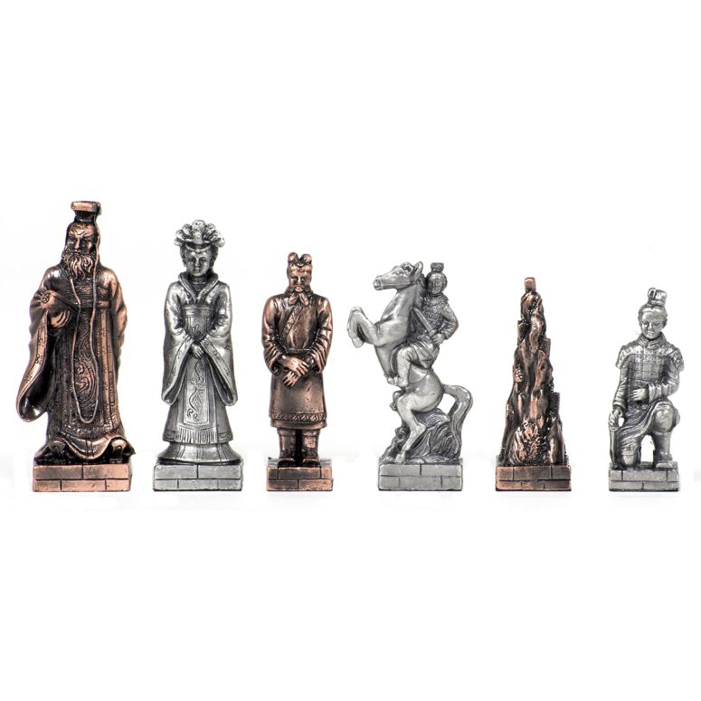 チェスセット WE Games Pewter Chinese Qin Themed Chess Set, Luxury Themed Chess Set with Sculpted Pewter Pieces, History Chess, 2 Players, Adults 【並行輸入品】