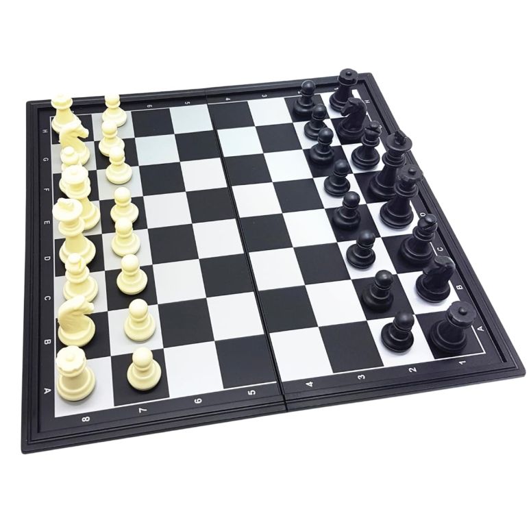 チェスセット LEXIBOOK CGM320 Chessman Classic, Magnetic and Foldable Chess, 32 Pieces, Family Board Game, Black/Grey 【並行輸入品】