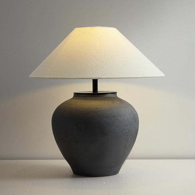 サファヴィヤ safavieh 一覧表照明ランプ サファビヤ サファヴィア SWEMOPP 18.8\" Black Vintage Distressed Ceramic Pot Table Lamp with Fabric Shade Rustic Farmhouse Table Lamps for Living Room Decorative Bedside Nightstand Lamp for Living 【並行輸入品】"