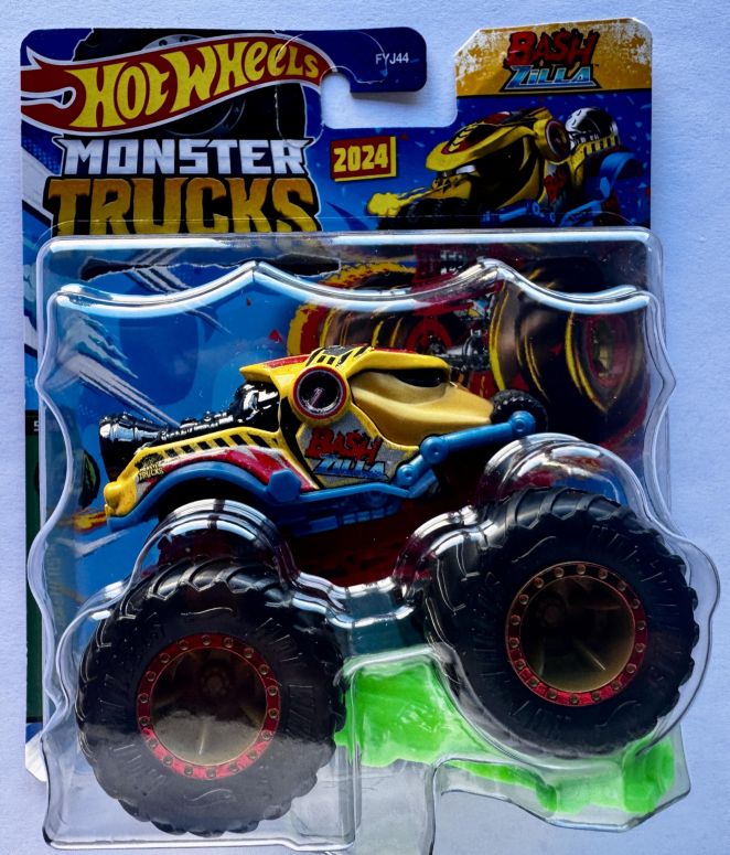 ホットウィール 異類異形貨物自動車 Hot Wheels Monster Trucks New for 2024 1:64 Scale (Bash Zilla 5/6 Beast Basher) 【並行輸入品】