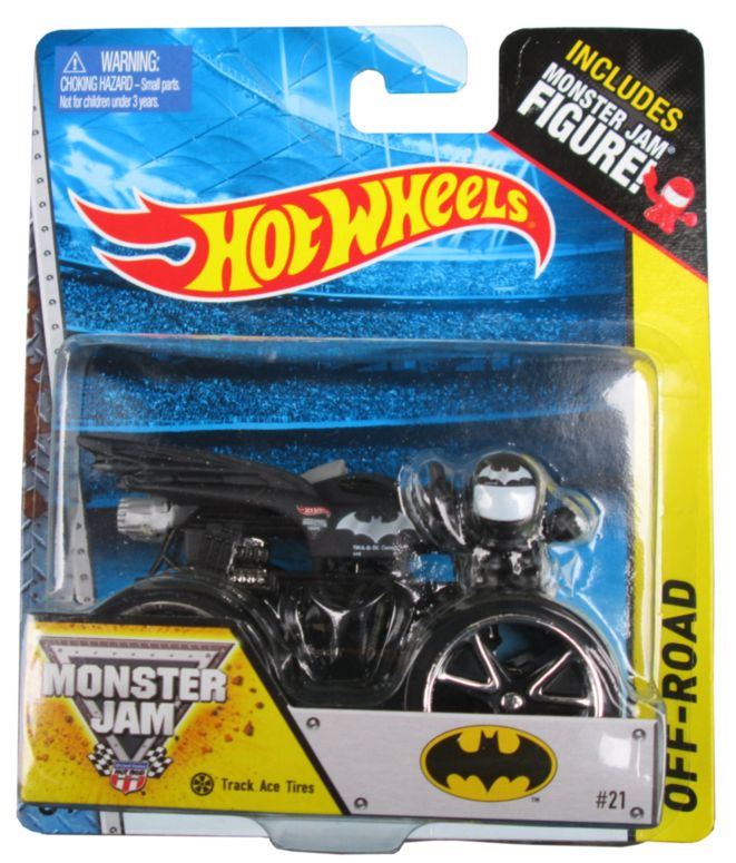 ホットウィール 異類異形貨物自動車 Hot Wheels Off-Road Series #21 Batman with Track Ace Tires, Includes Monster Jam Figure 【並行輸入品】