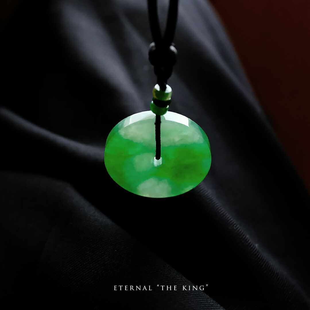 楽天市場】翡翠 (ヒスイ) × K18WG ペンダントトップ 『FULL