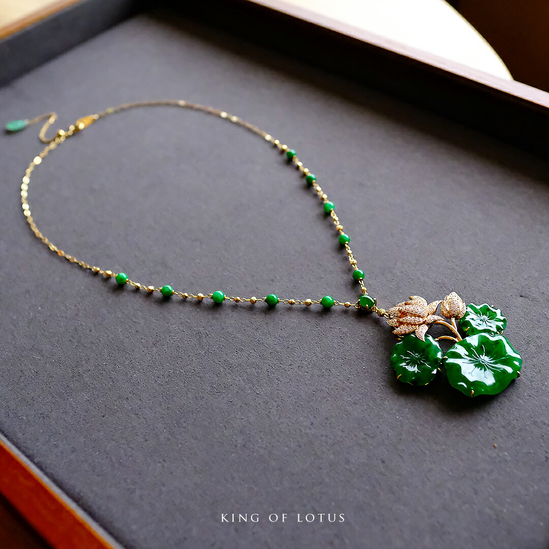 楽天市場】彫刻翡翠 20.8mm×11.7mm ネックレス K18WG ホワイト