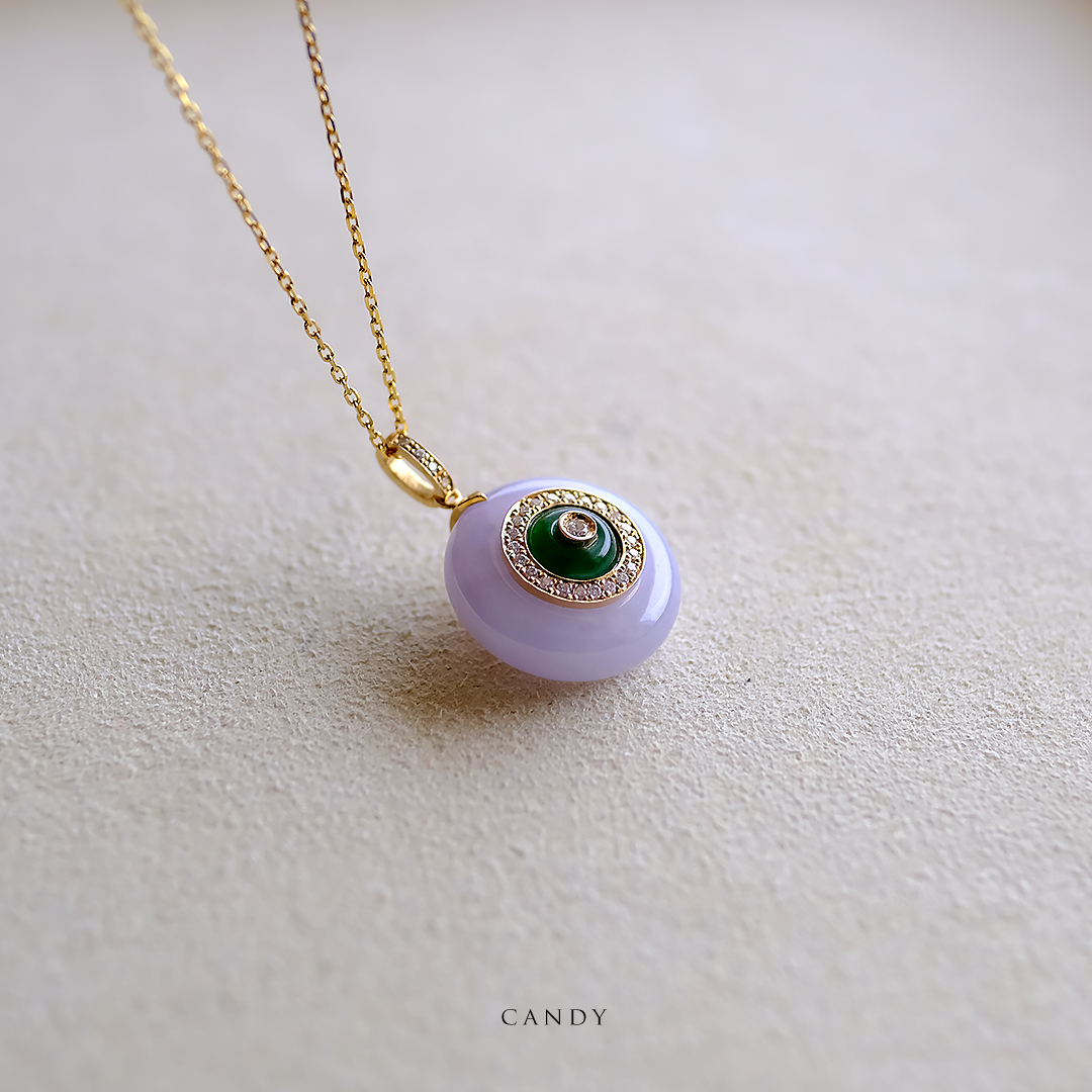 ペンダントトップ 翡翠 ヒスイ 約50ミリ 内径約10ミリ アクセサリー 楽天市場】翡翠 約20mm ペンダントトップ PT900 プラチナ