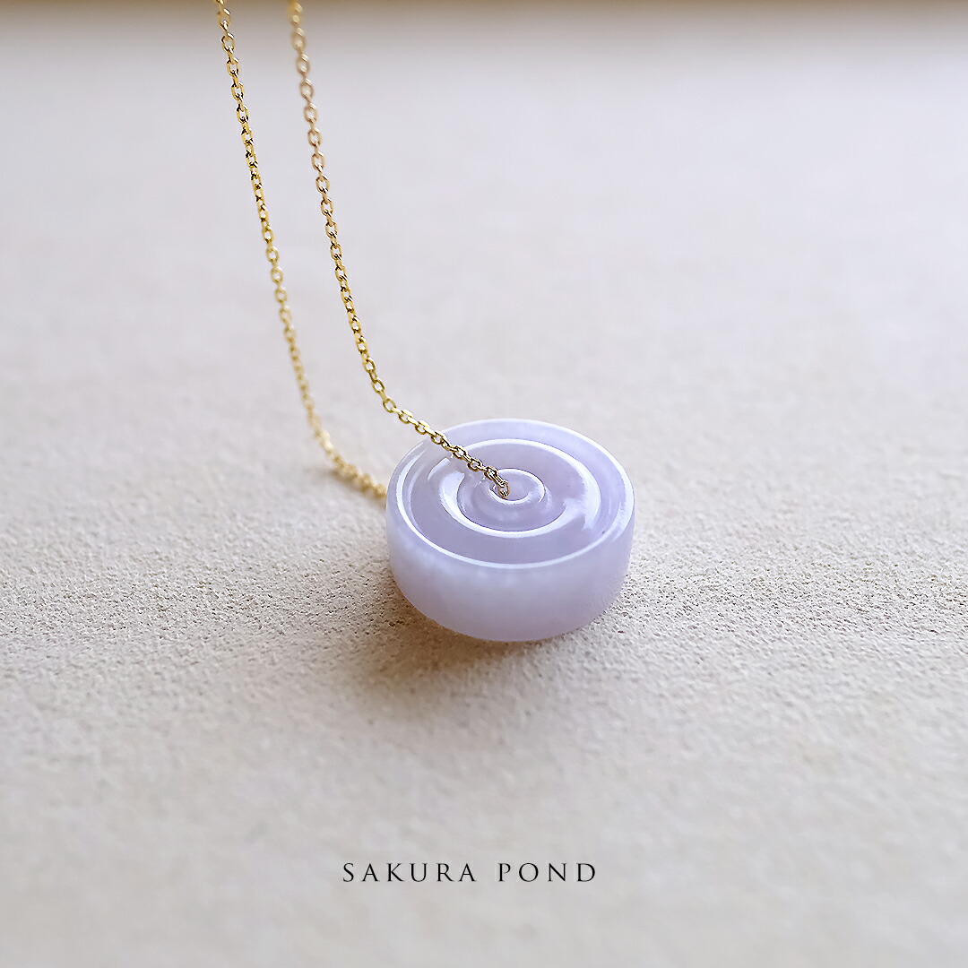 楽天市場】翡翠 (ヒスイ)ペンダントトップ『神美翠』孔あり ミャンマー