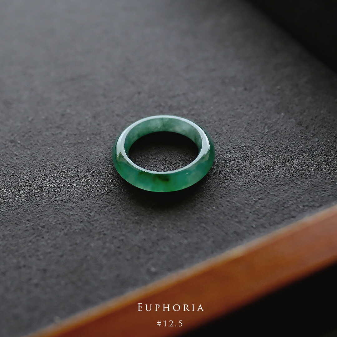 楽天市場】【無処理A貨／鑑別書無料】天然本翡翠 リング 11号