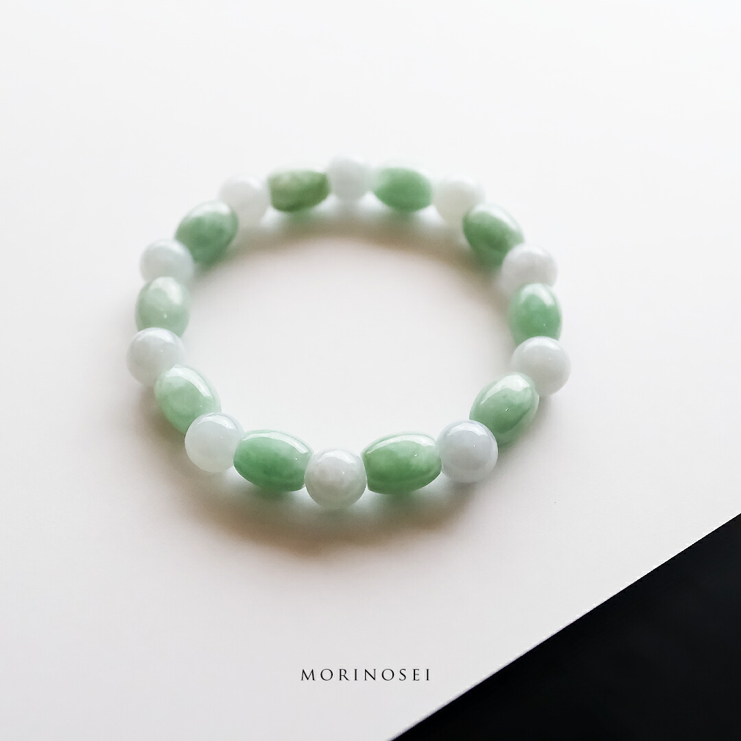 翡翠(ヒスイ) 丸玉ブレスレット『MORINOSEI』（ホワイト＆グリーン翡翠/内周16cm）一点物 無着色 上質 ミャンマー産 天然ひすい ジェダイト 硬玉 天然石 パワーストーン 5月誕生石 プレゼント ビーズ シリコンゴム【送料無料】