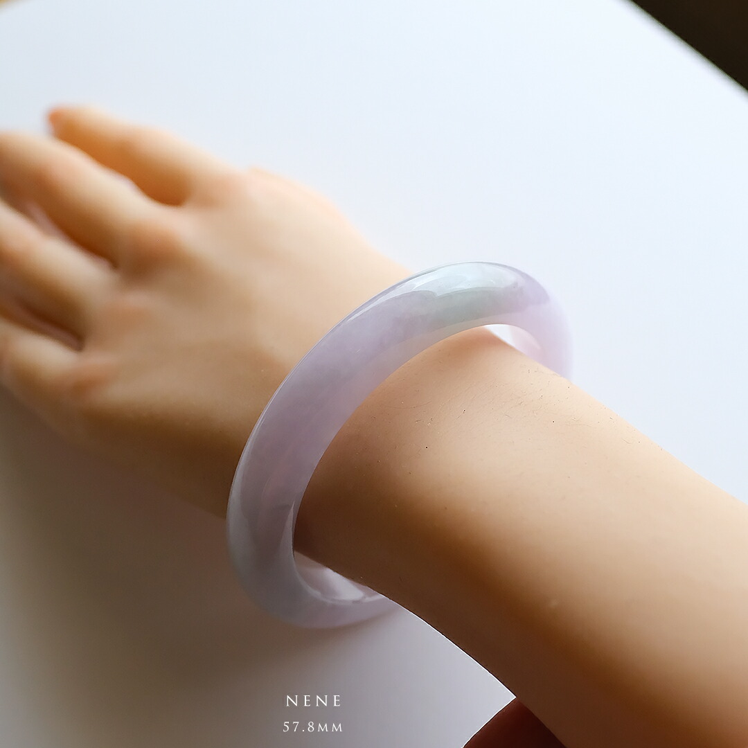 翡翠バングル Amazon.co.jp: 中国産天然ジェダイト 翡翠バングルブレスレット