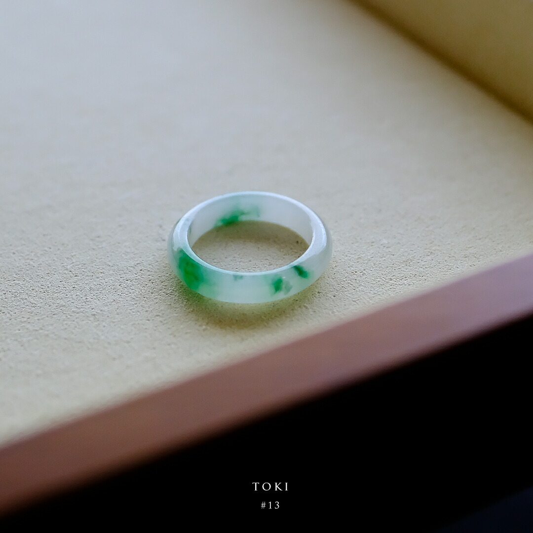 楽天市場】【無処理A貨／鑑別書無料】天然本翡翠 リング 11号